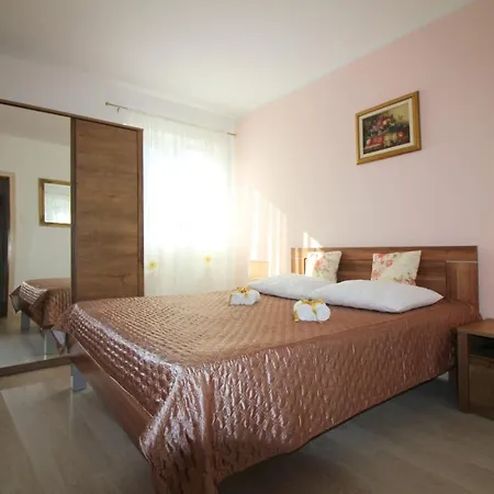 House Anamaria Vikendica *